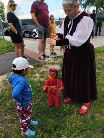 038d84eb-3914-4c8d-aa69-41985f2cbf94