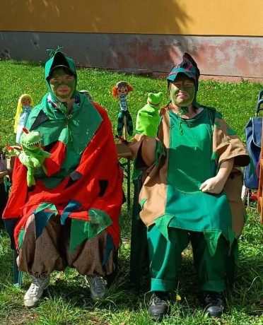 459750a3-e9ce-4ca9-b351-f6a6f0a0a68d