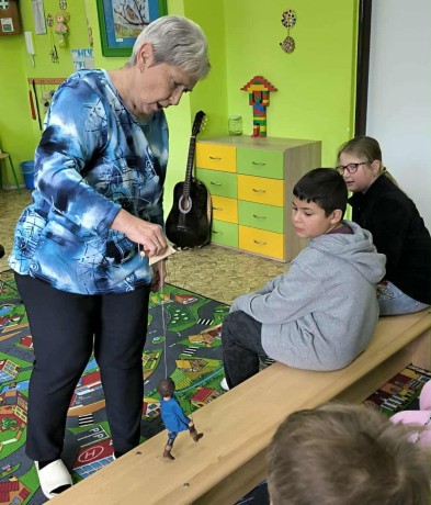 385c483a-49e3-4687-9e70-89d204cd7df3