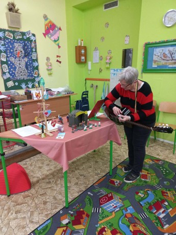 40da494e-d7a2-4cc7-b4b7-1537fb6faee7