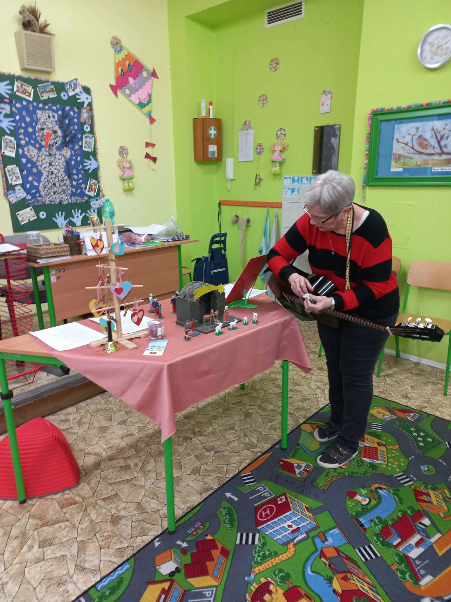 40da494e-d7a2-4cc7-b4b7-1537fb6faee7